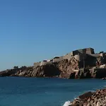 Rez De Jardin 38m² A Avec Vue Et Parking Prive - Fr-1-472a-129 * Sète