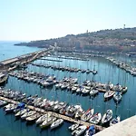 Daire Rez De Jardin 38m² A Avec Vue Et Parking Prive - Fr-1-472a-129