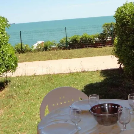 Rez-de-jardin A Sete: 2 Pieces, Piscine, Parking, Terrasse - Fr-1-472a-129 Apartment