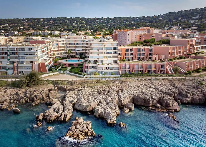 Rez De Jardin 38M² A Sete Avec Vue Mer Et Parking Prive - Fr-1-472A-129 דירה