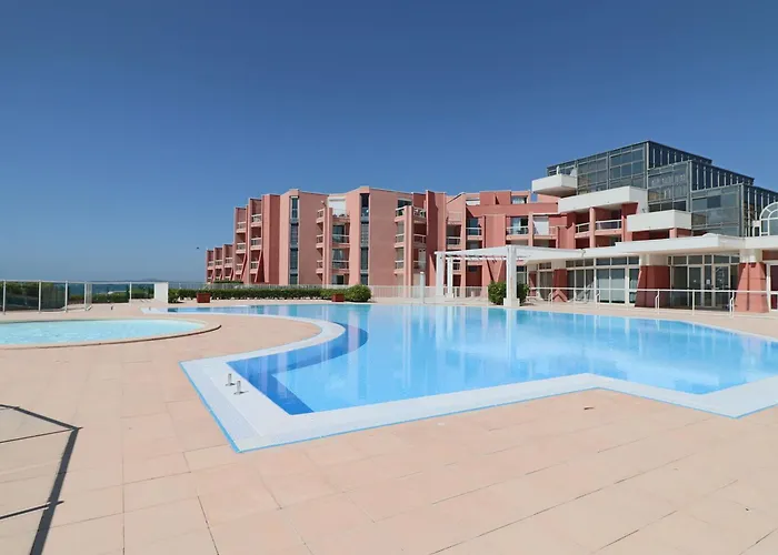 Rez De Jardin 38M² A Sete Avec Vue Mer Et Parking Prive - Fr-1-472A-129 דירה *